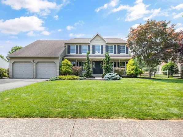 208 Westley Pl, Allentown, PA 18104