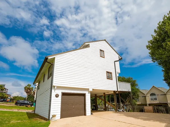 322 Summit Dr, Destin, FL 32541