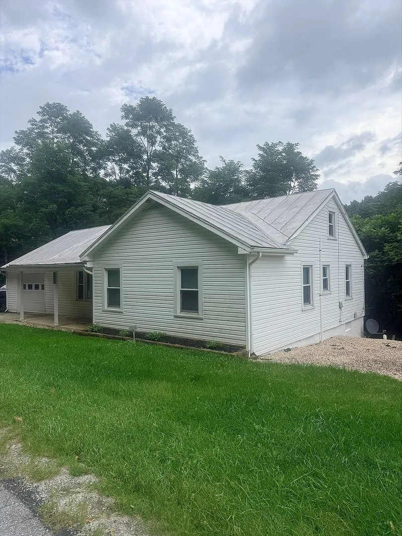 3 Br 1 Bath House — Photo 1