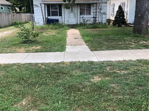 419 E Elm St, Sedan, KS 67361
