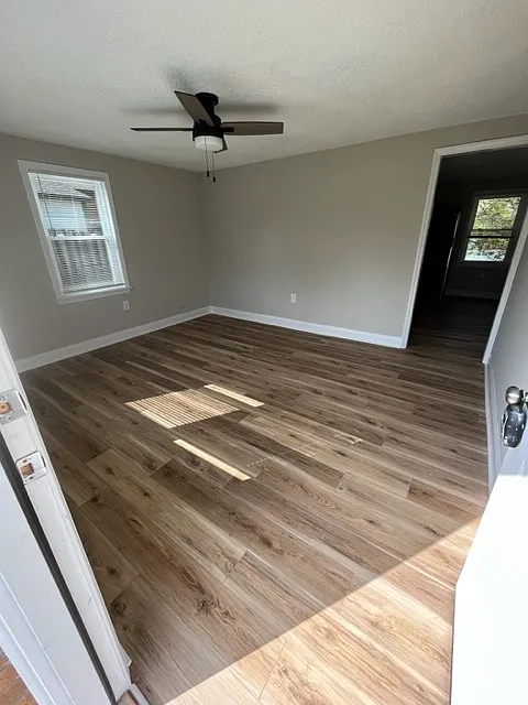 2 bed, 1080 sqft, $1,500 — Photo 3