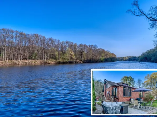 21 Oakledge Park, Saugerties, NY 12477