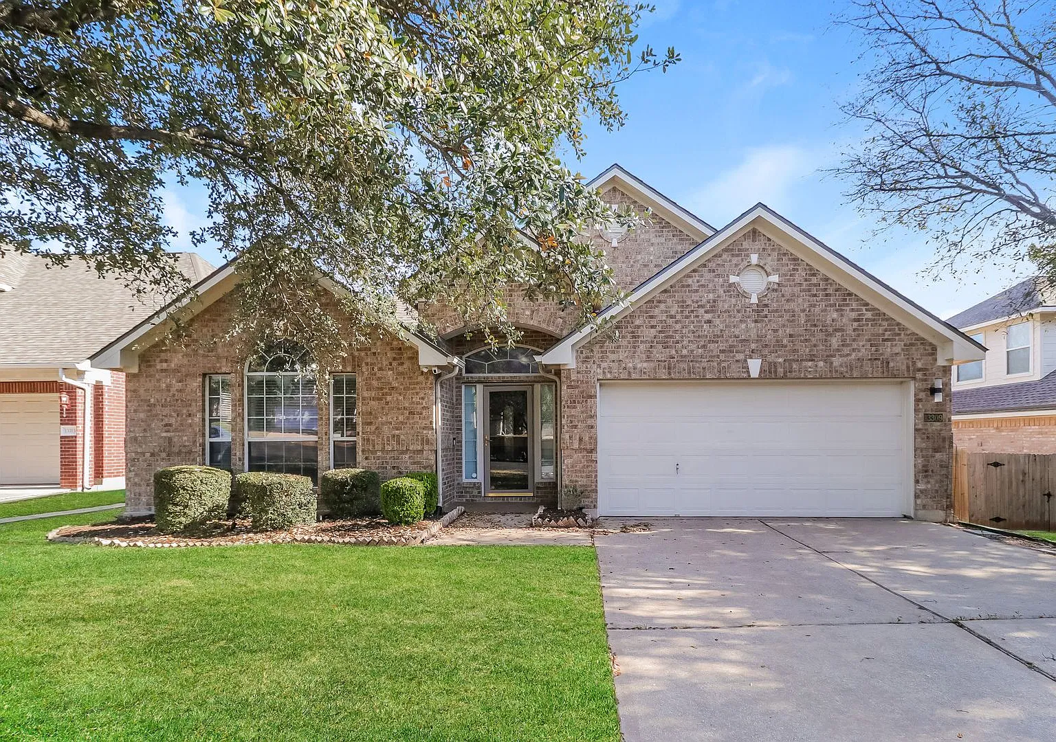 Recently Updated Home in the Ridge at Scofield Farms - 3/2 + Office — Photo 1