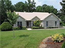 1st image of 11 Beechnut Dr