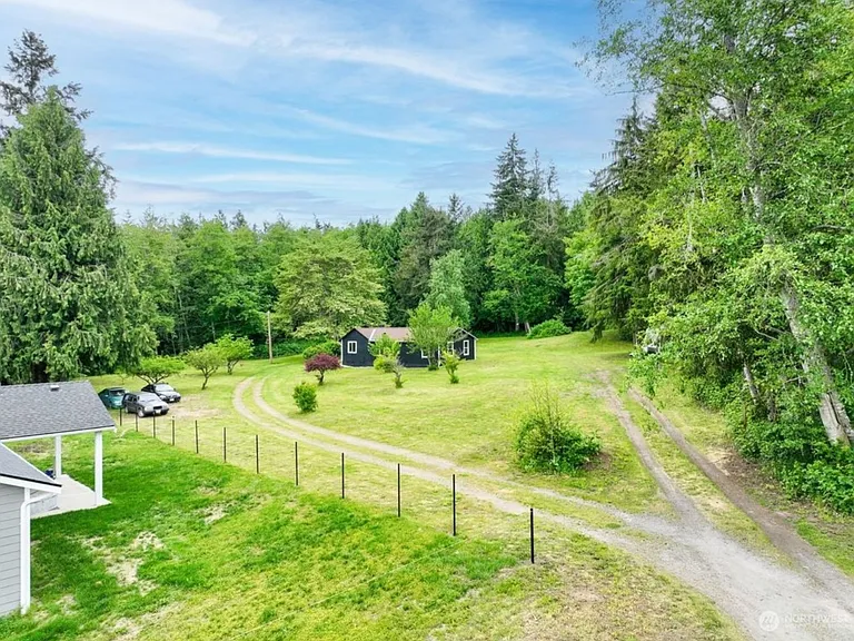 2748 El Camano St — Photo 21