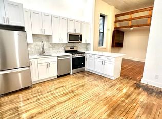 1816 S Racine Ave #1R, Chicago, IL 60608