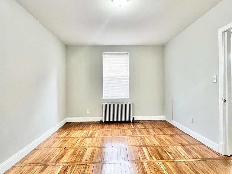 1441 Somerset Pl NW #202 — Photo 14