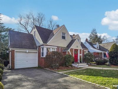 15 Dunn Pl, Dumont, NJ, 07628