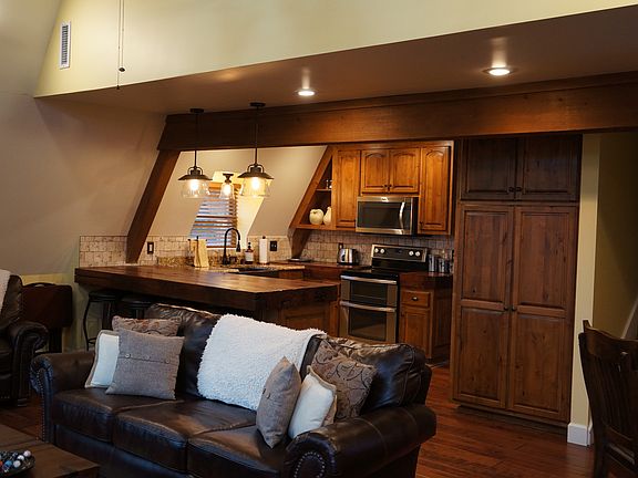 Living Room & Kitchen