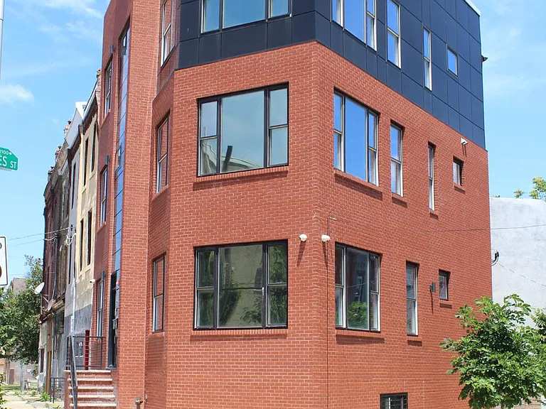 3017 Ridge Ave #A — Photo 4