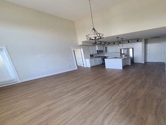 3rd image of 11077 Ravine Rd #521