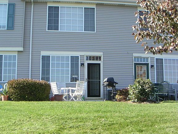 3rd image of 7329 Grandview Ct