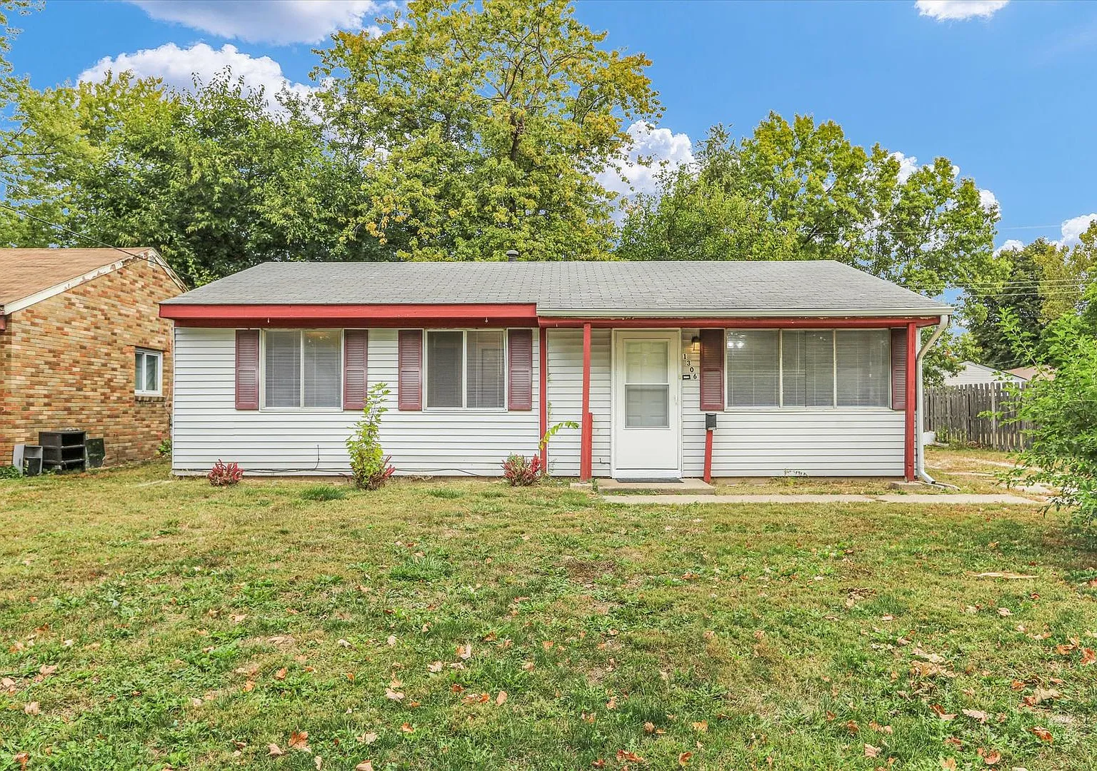 Complete Remodel! 3 Bedroom Home - Available November 2026 — Photo 1