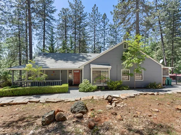 10442 Low Ct, Grass Valley, CA 95949