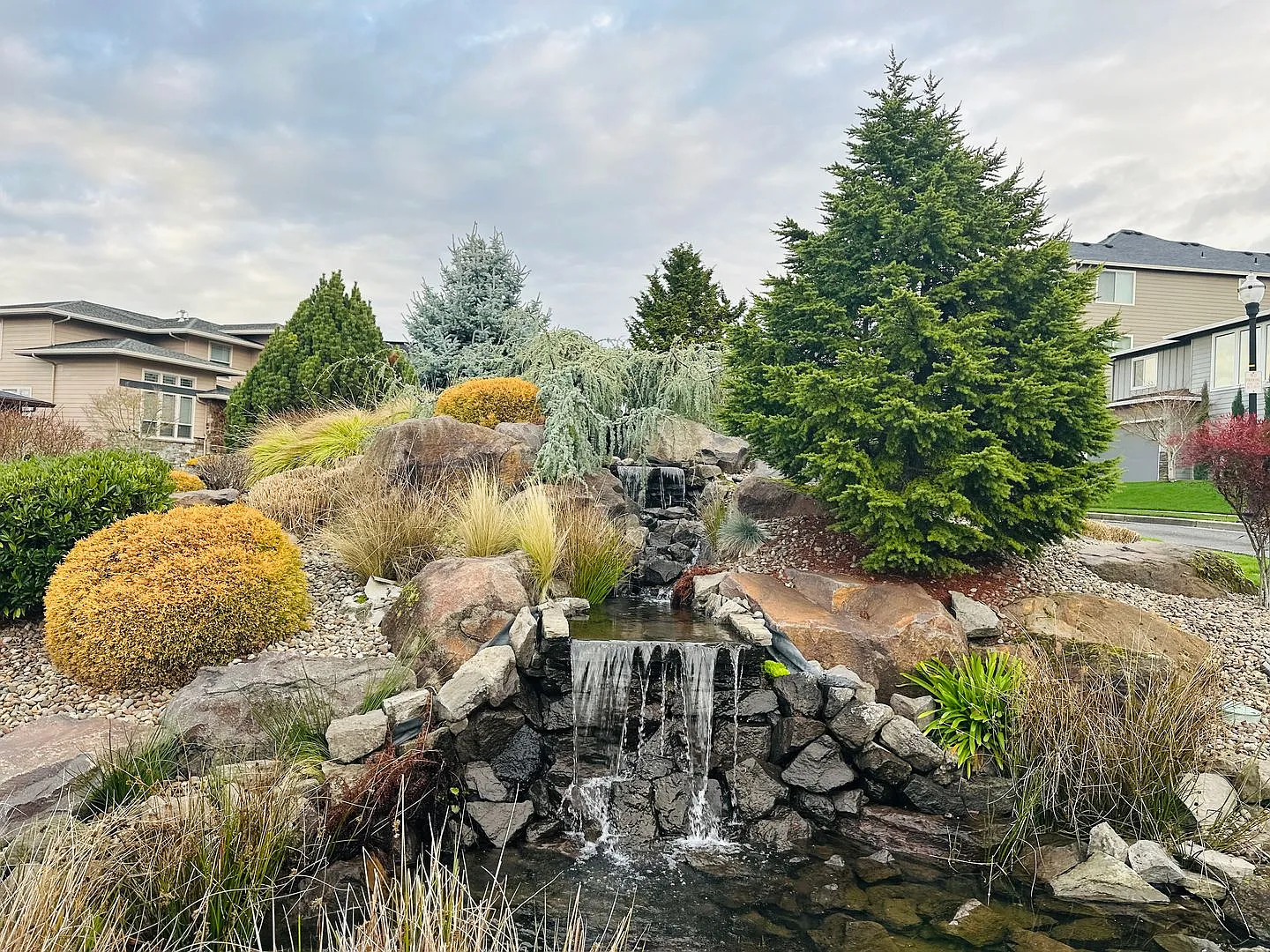 Gorgeous Custom Camas Home — Photo 4