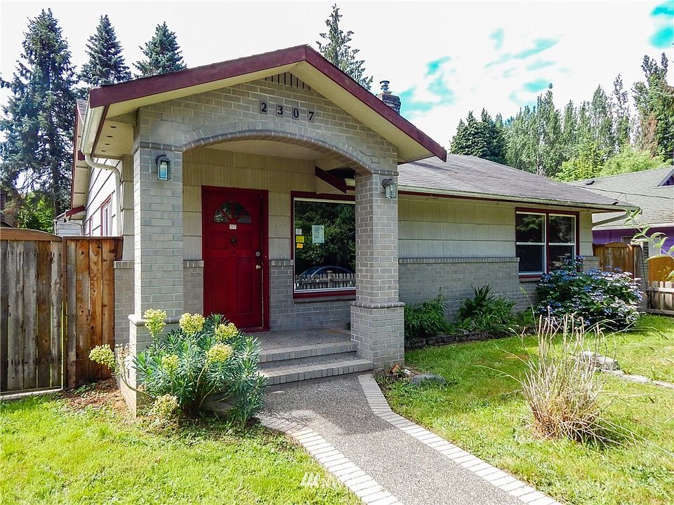 1st image of 2307 Thurston Avenue N
