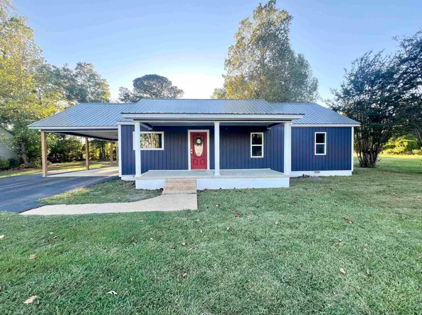 349 N Maple St, Adamsville, TN 38310