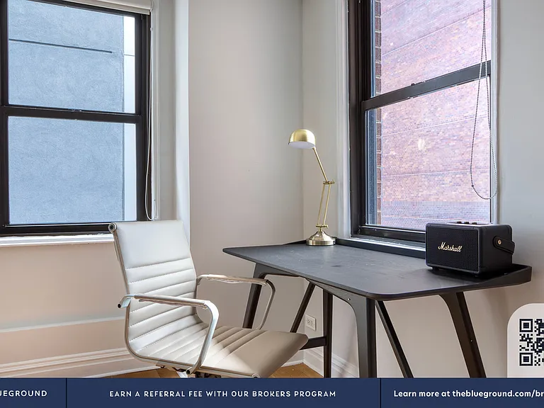 141 E 33rd St #15F — Photo 3