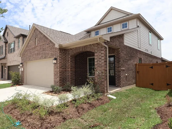 8226 Blue Shell Ln, Cypress, TX 77433