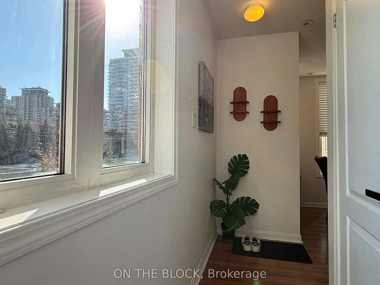 3 bed, $4,600 — Photo 4