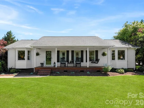 607 Elam Rd, Belwood, NC 28090