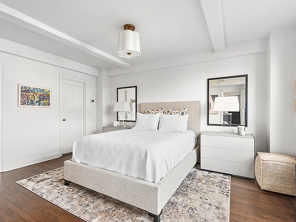 5th image of 2 Horatio St APT 9J
