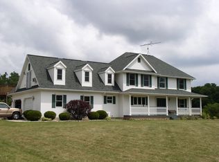 8190 Clark Rd, Grand Ledge, MI 48837