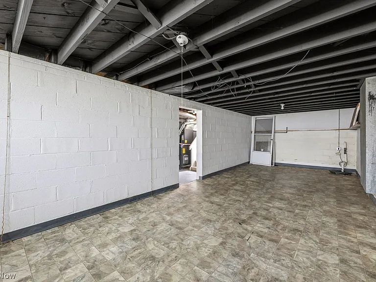 1395 Irene Rd — Photo 18