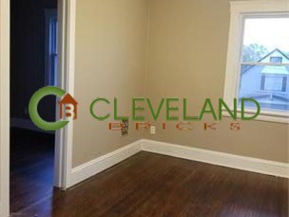 3rd image of 2086 W 104th St #2