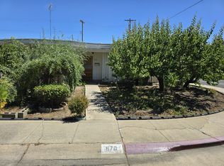 870 W Euclid Ave, Stockton, CA 95204