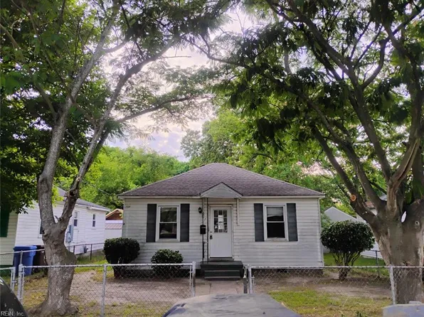 830 Partridge Ave, Chesapeake, VA 23324