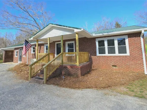 140 Campbell Bridge Rd, Seneca, SC 29678