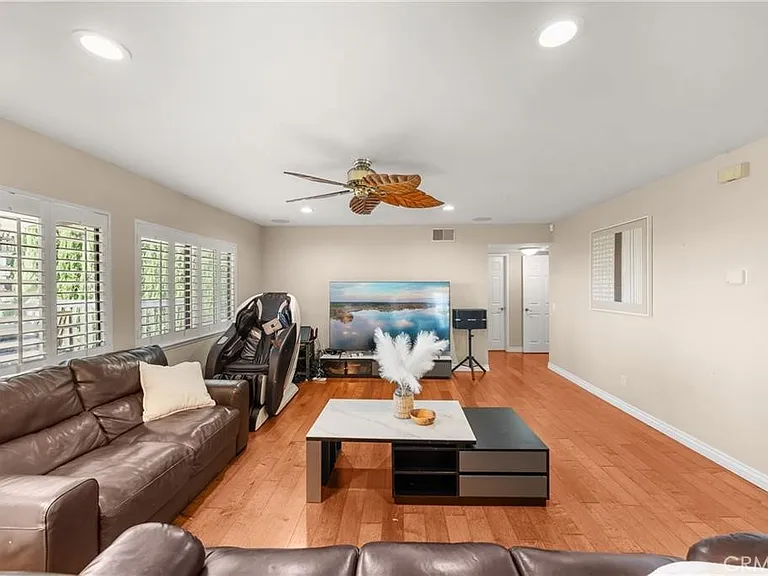 11109 Cedar Creek Dr — Photo 12