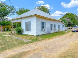 15101 Fm 635, Kerens, TX 75144