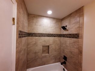 13318 Emiline St, Omaha, NE 68138