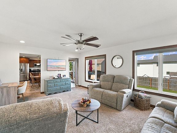 4th image of 207 Quail Dr
