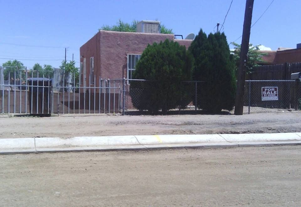 1st image of 3619 Cypress Dr SW