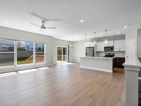2nd image of 2308 Vera Way