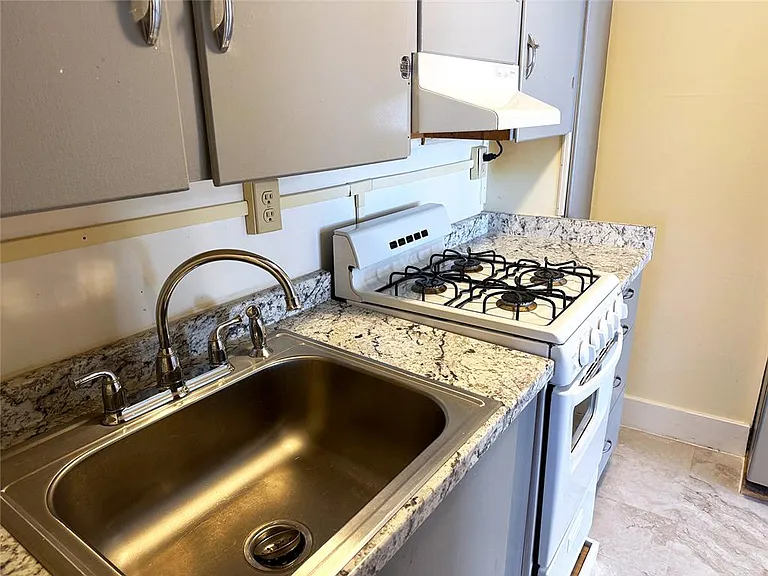 500 Pen Argyl St #500.5 — Photo 16