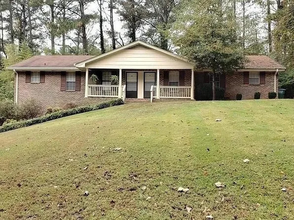 4911 Valley Dale Dr SW, Lilburn, GA 30047