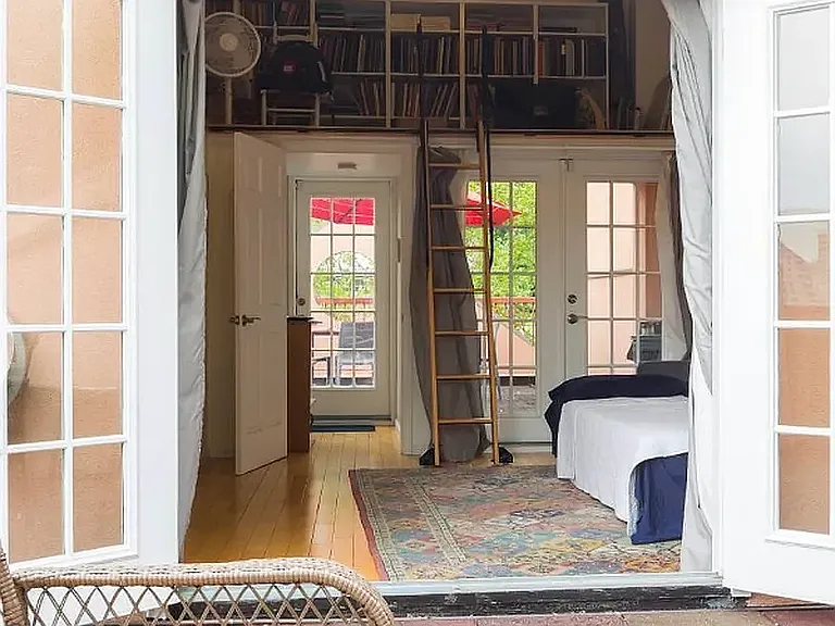 396 Dean St #2 — Photo 9