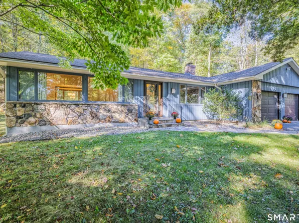 121 Beech Mountain Road, Mansfield, CT 06250