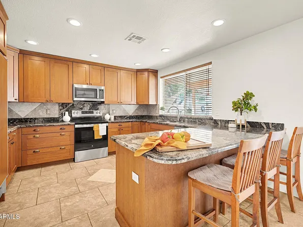 2922 E HERMOSA VISTA Drive, Mesa, AZ 85213