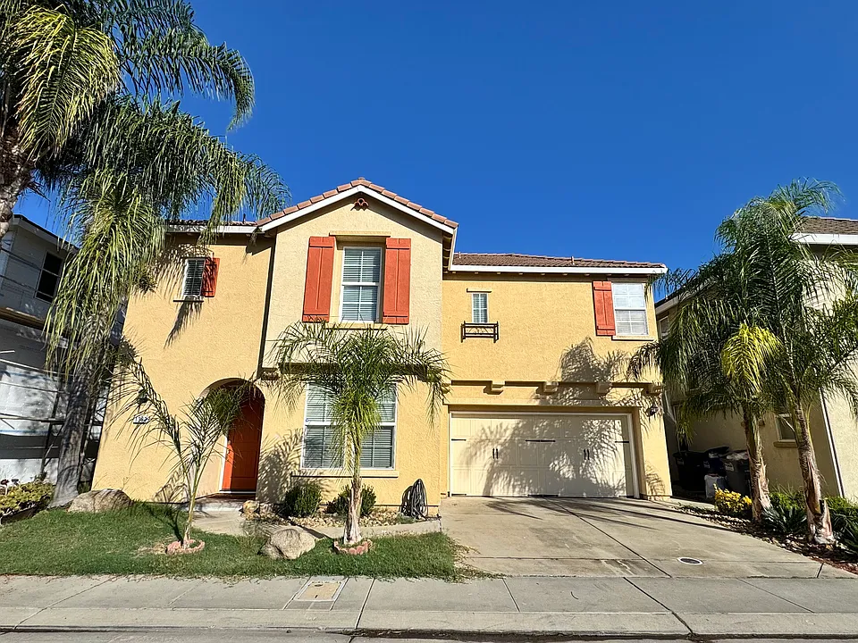 1383 Carlsbad Dr