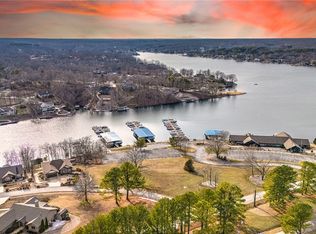 13 Dunedin Pl, Bella Vista, AR 72715