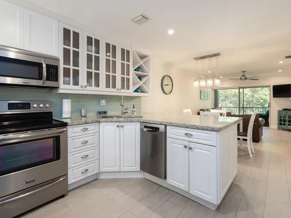 98222 Windward Ave, Key Largo, FL 33037