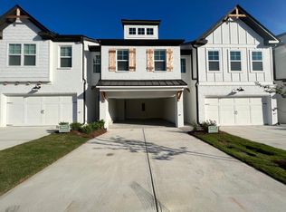 28 Auburn Rd #28, Auburn, GA 30011