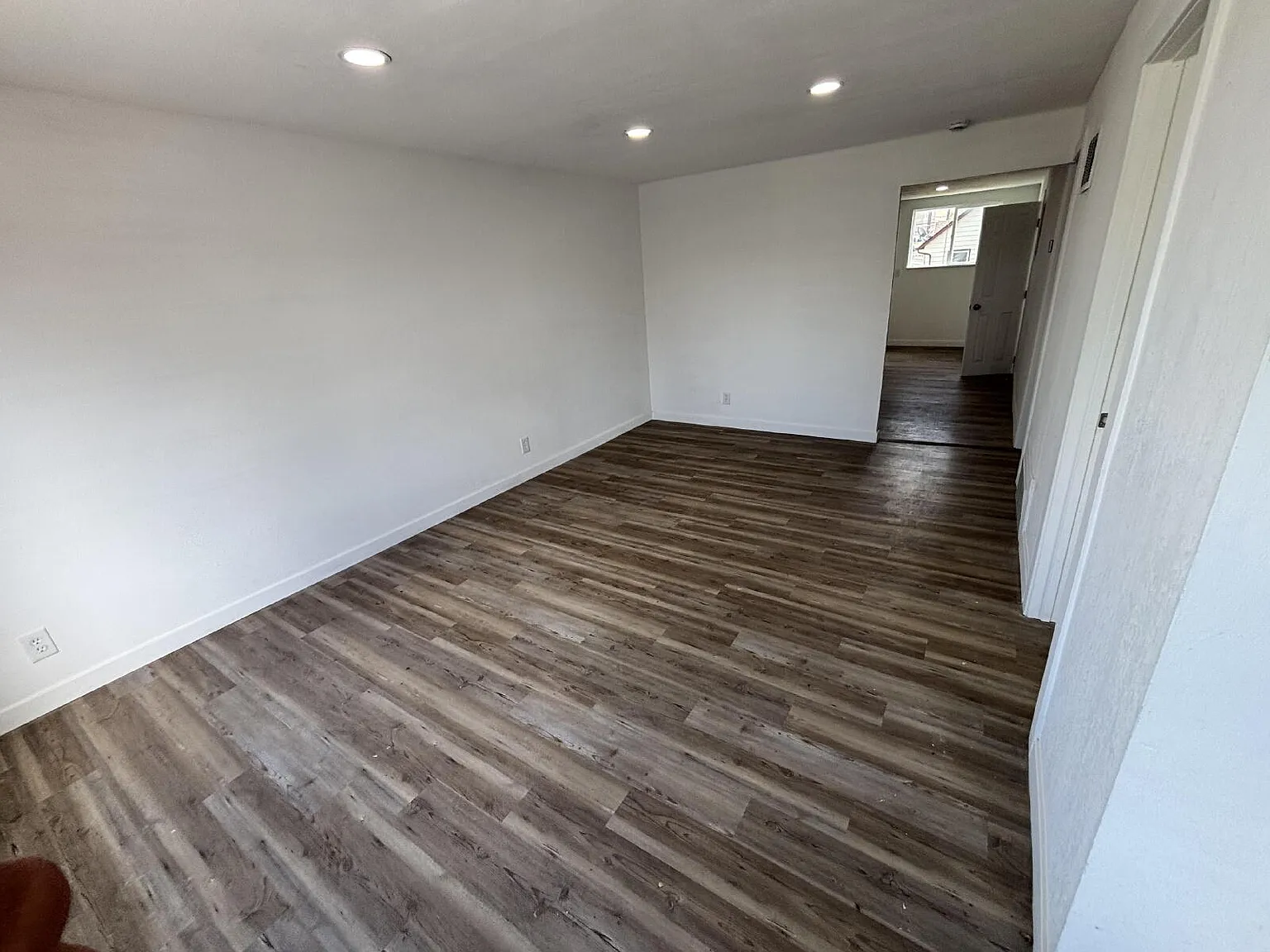 2 bed, 1.0 bath, 750 sqft, $790 — Photo 1