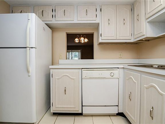 4th image of 333 Lake Howard Dr Unit 214D