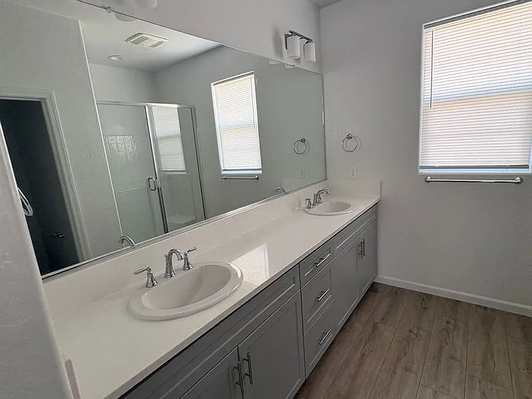 1011 W Payson Ave — Photo 12